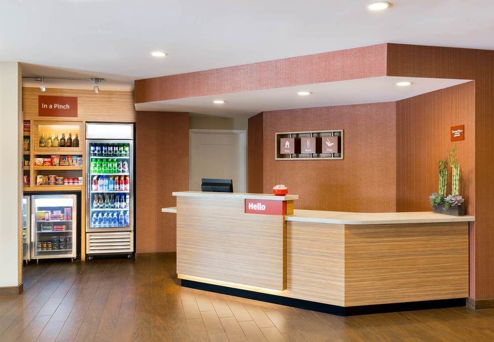埃德蒙顿南万豪广场套房酒店 外观 照片